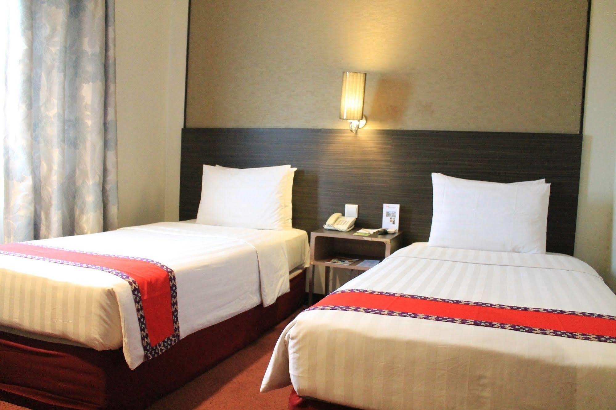 Swiss-Belinn 판칼란분 외부 사진