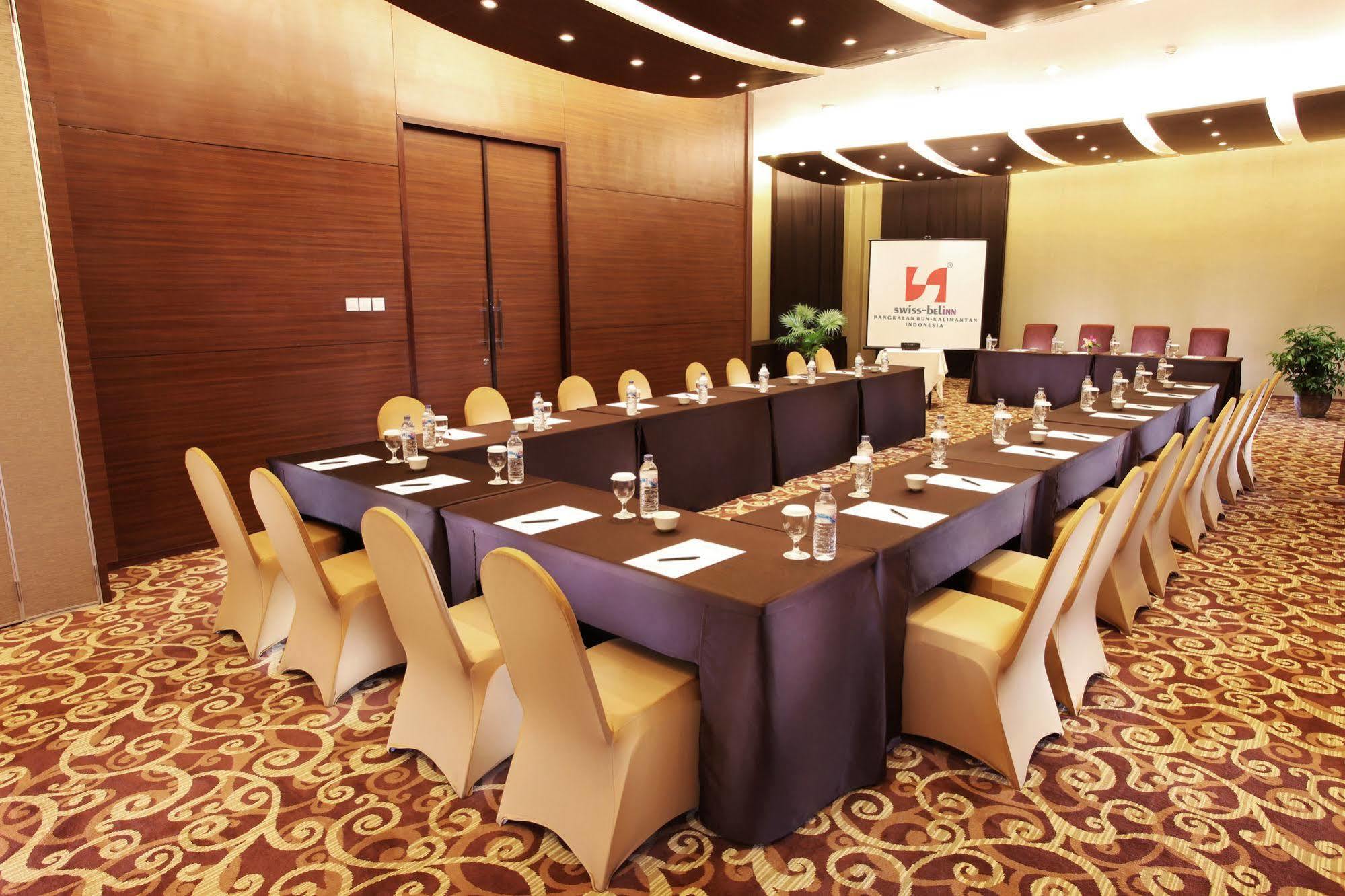 Swiss-Belinn 판칼란분 외부 사진